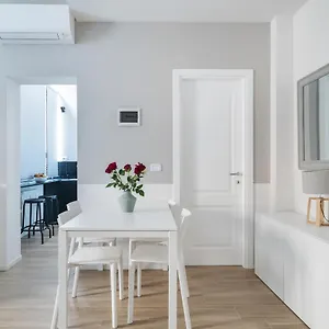 San Petronio Apartamento Bolonha
