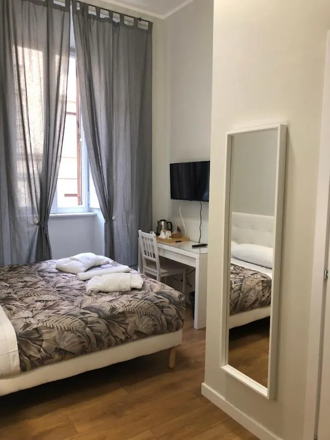 The Castle Inside Rome Hotel Guest house